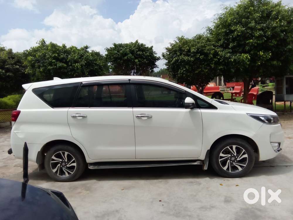 Toyota Innova Crysta 2.4 V 7 Str, 2024, Diesel