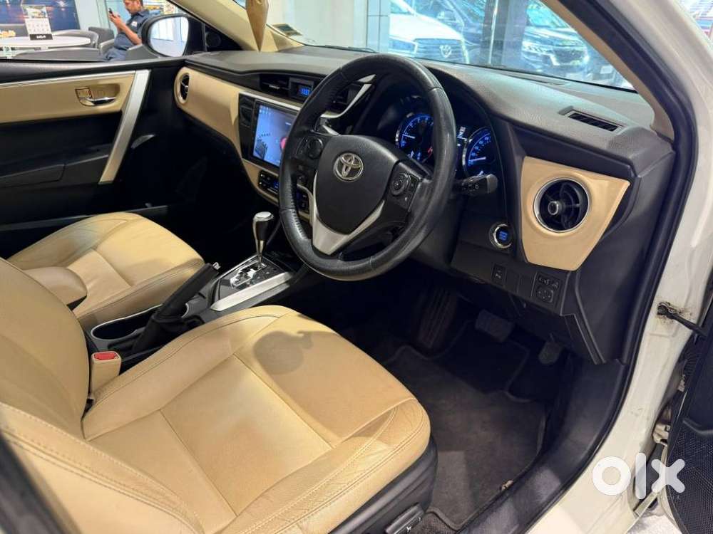 Toyota Corolla Altis Vl At, 2017, Petrol