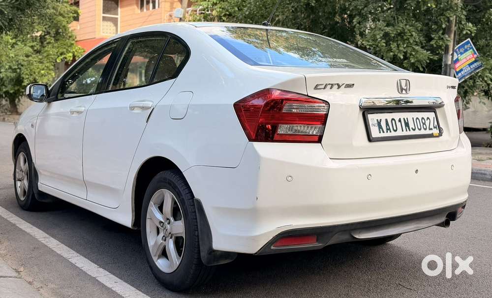 Honda City 2011-2013 V Mt Exclusive, 2012, Petrol