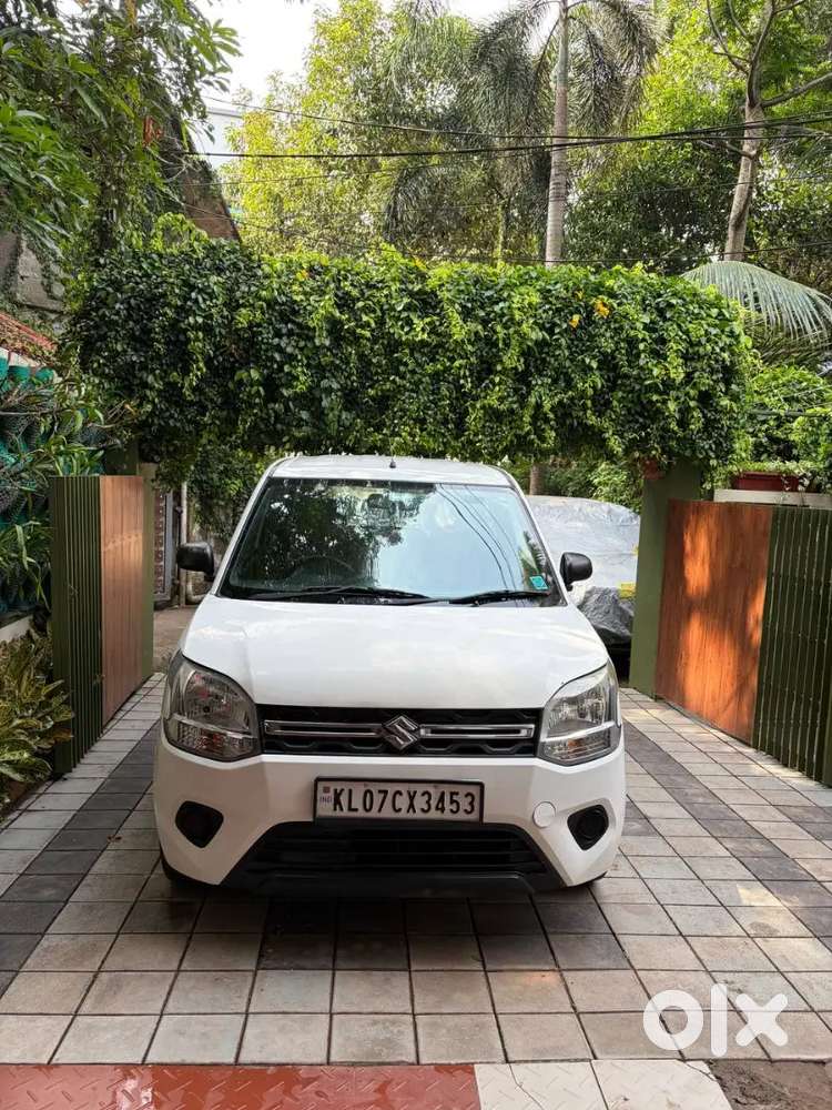 Maruti Suzuki Wagon R 1.0 2022 Cng & Hybrids 95000 Km Driven 
Kl 7