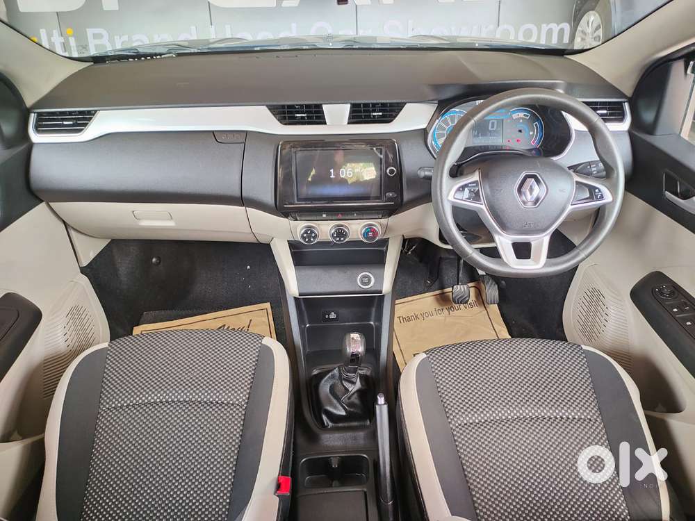 Renault Triber, 2023, Petrol