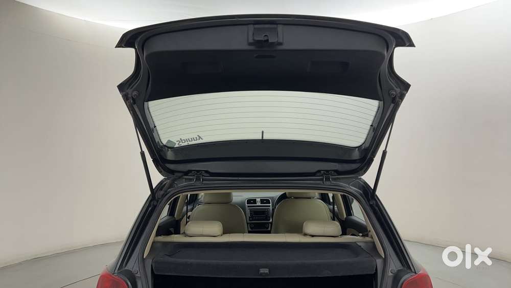 Volkswagen Polo 2009-2013 Petrol Highline 1.2l, 2015, Petrol