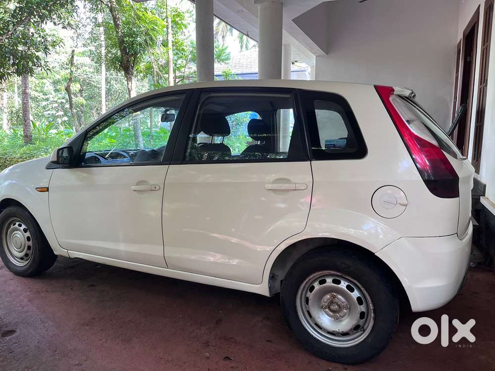 Ford Figo 1.2 Petrol 2012