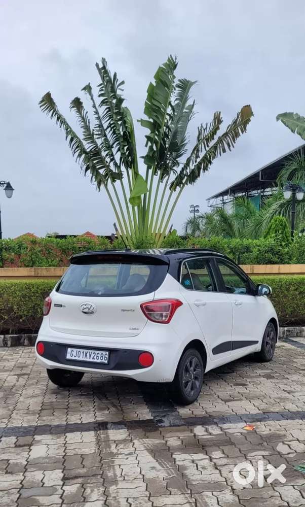 Hyundai Grand I10 1.2 Kappa Sportz Dual Tone, 2019, Petrol