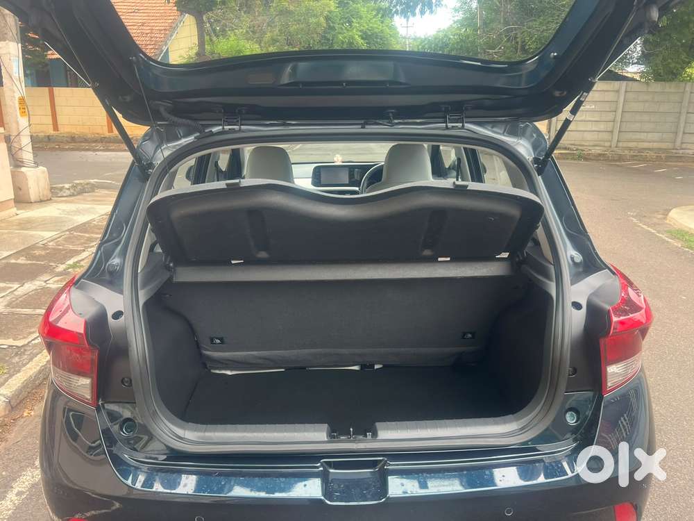 Hyundai Grand I10 Nios Asta Petrol Amt, 2024, Petrol