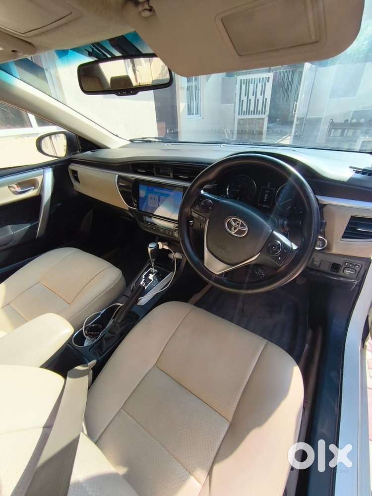 Toyota Corolla Altis Automatic 2017 Petrol Well Maintained
