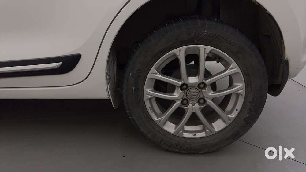 Maruti Suzuki Swift Amt Zxi, 2020, Petrol