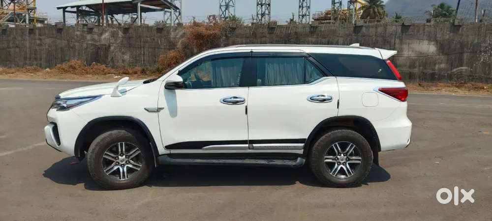 Toyota Fortuner 2017 Diesel 150000 Km Driven