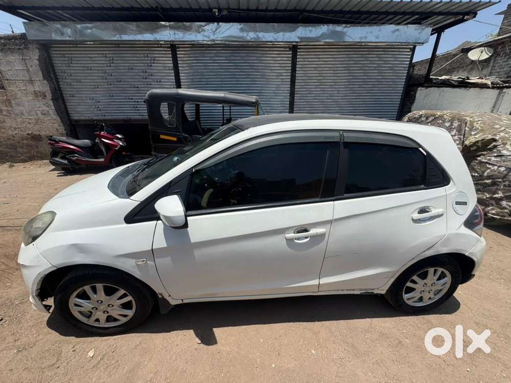Honda Brio 2013