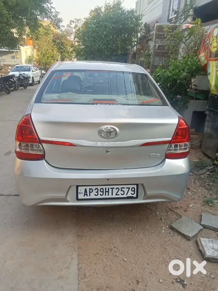 Toyota Etios 2019 Diesel 165000 Km Driven