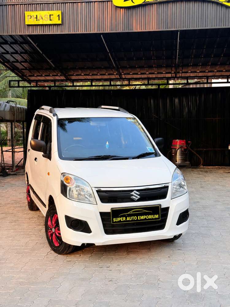Maruti Suzuki Wagon R Lxi Optional, 2016, Petrol