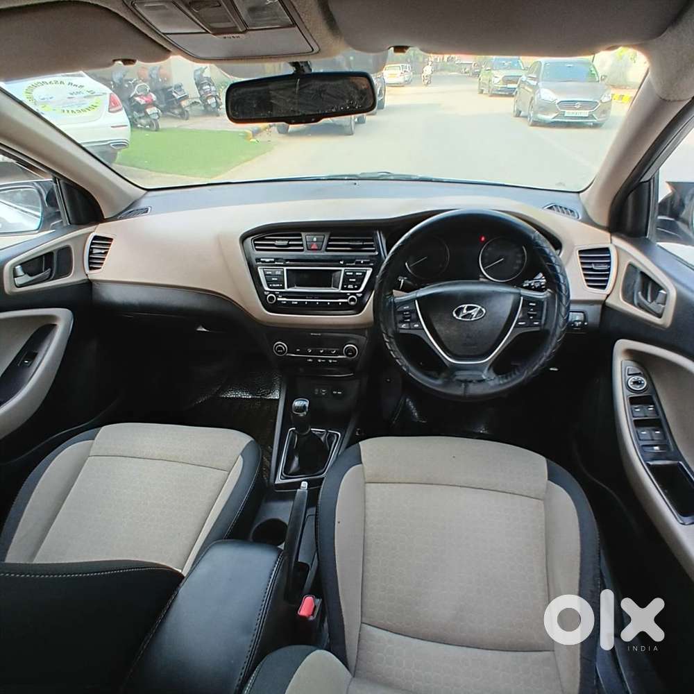 Hyundai I20 Sportz 1.2 Bs-iv, 2015, Petrol