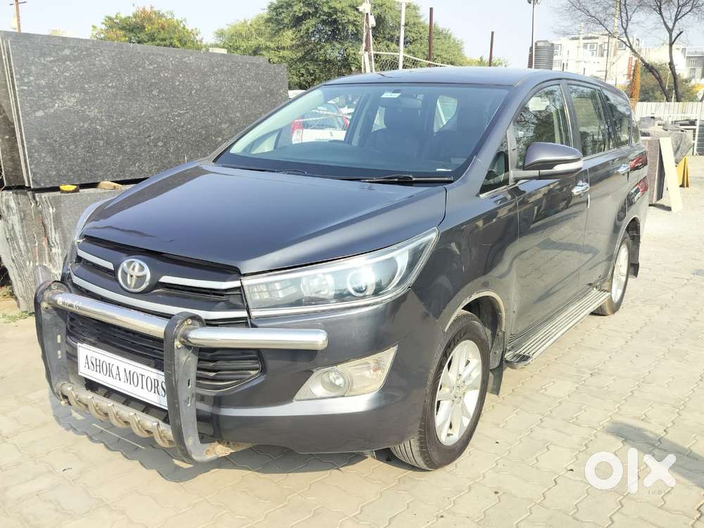 Toyota Innova Crysta