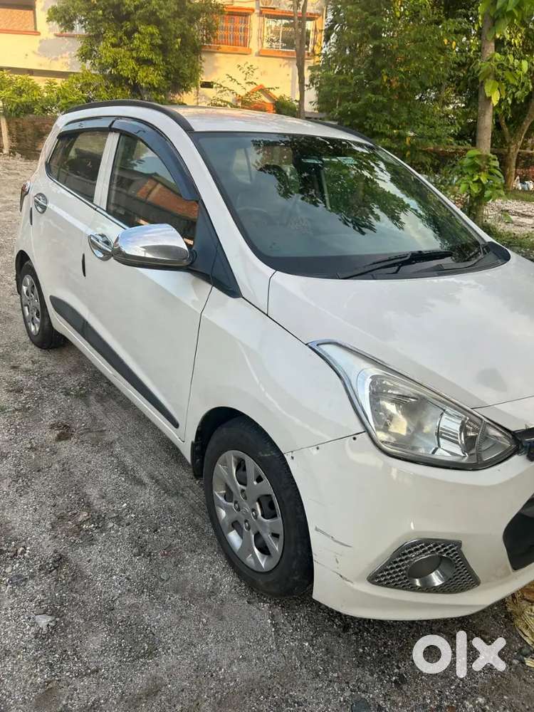 Hyundai Grand I10 2015 Car