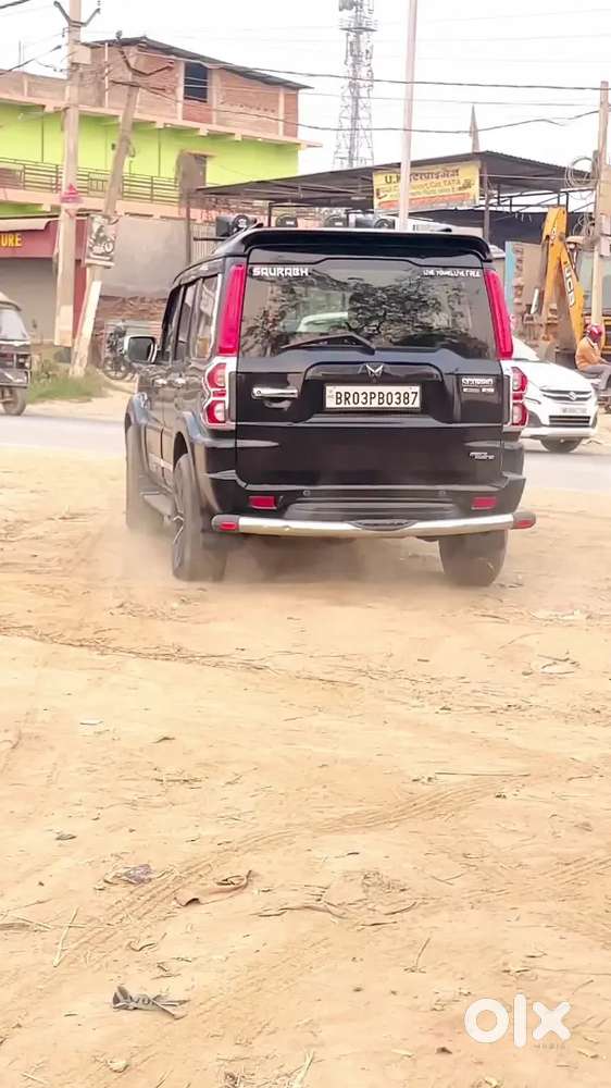 Mahindra Scorpio 2021 Diesel Manual