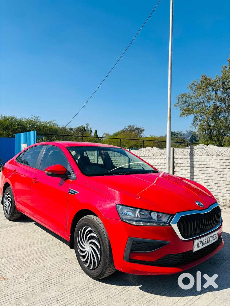 Skoda Slavia Anniversary Edition 1.5l Tsi Mt, 2022, Petrol