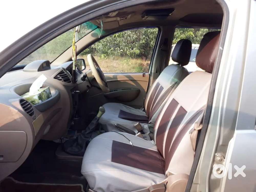 Mahindra Xylo 2010