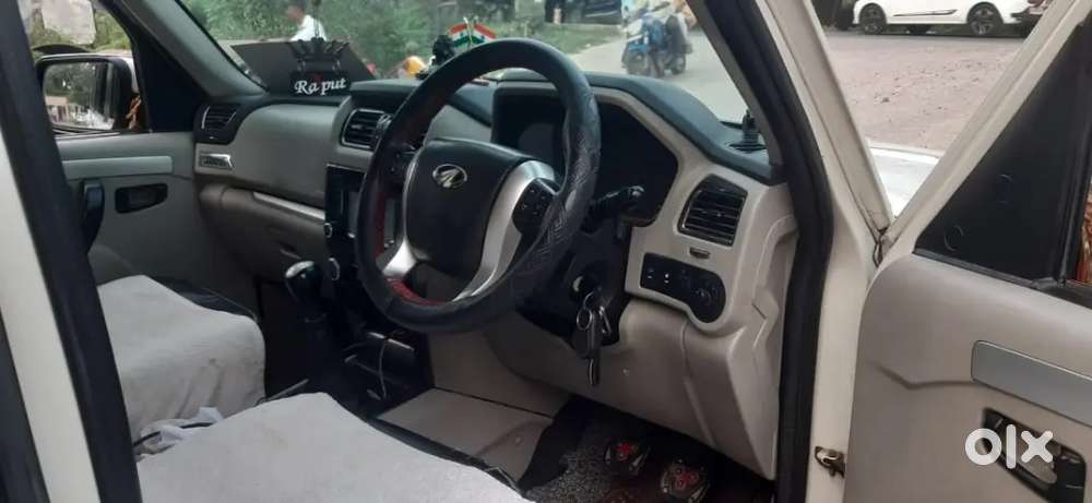 Mahindra Scorpio S10 Urgent Sell
