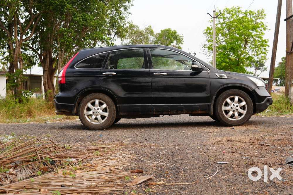Well Maintained Honda Crv-2.4 4wd With Petrol And Cng Option