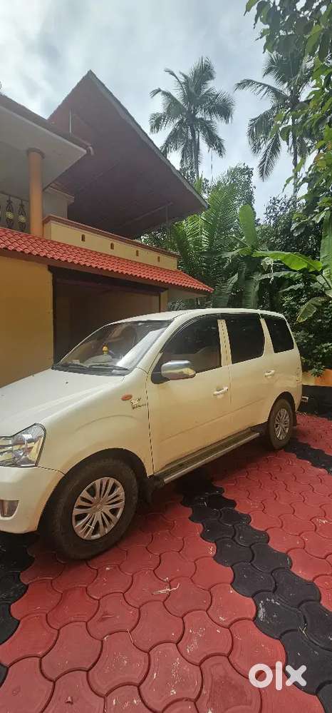 Mahindra Xylo Diesel 8-seater Multi-purpose Vehicle