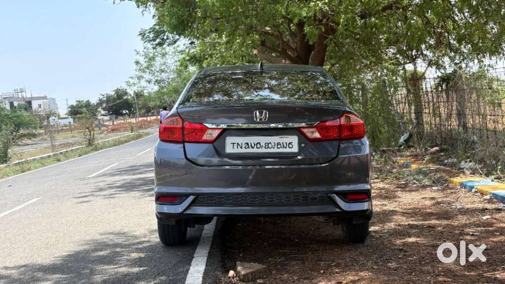 Honda City I-vtec V, 2017, Petrol