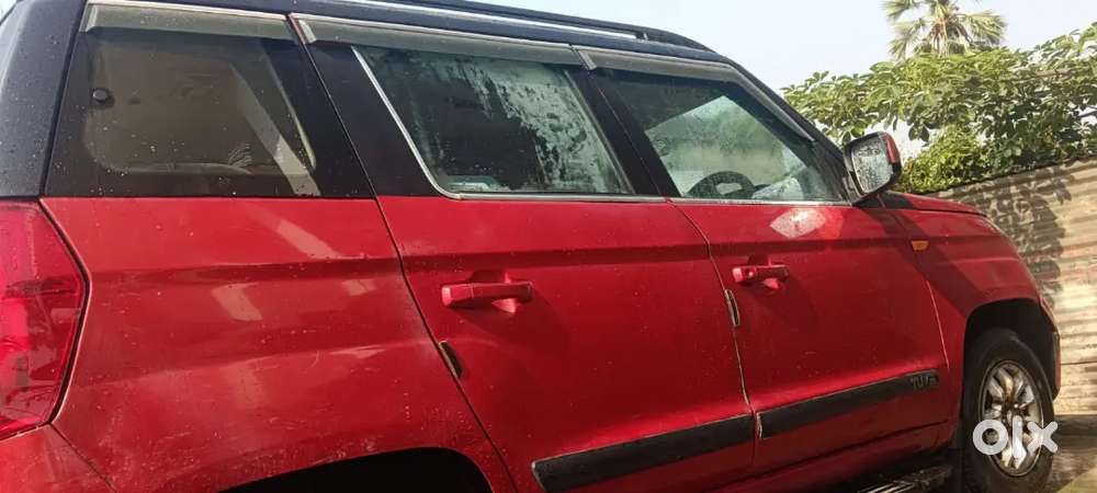 Mahindra Tuv 300 2016 Diesel 170000 Km Driven