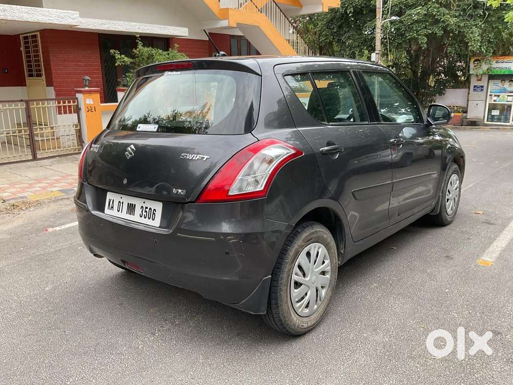 Maruti Suzuki Swift Vxi + Manual, 2015, Petrol