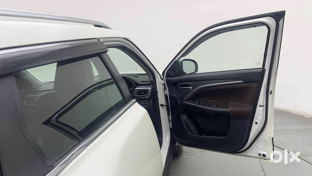 Maruti Suzuki Brezza Zxi Plus At, 2022, Petrol