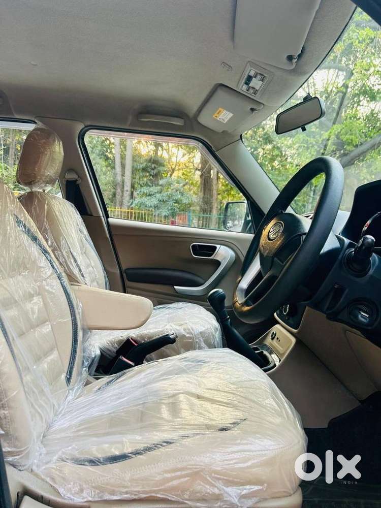 Mahindra Tuv 300 Mhawk100 T8, 2016, Diesel