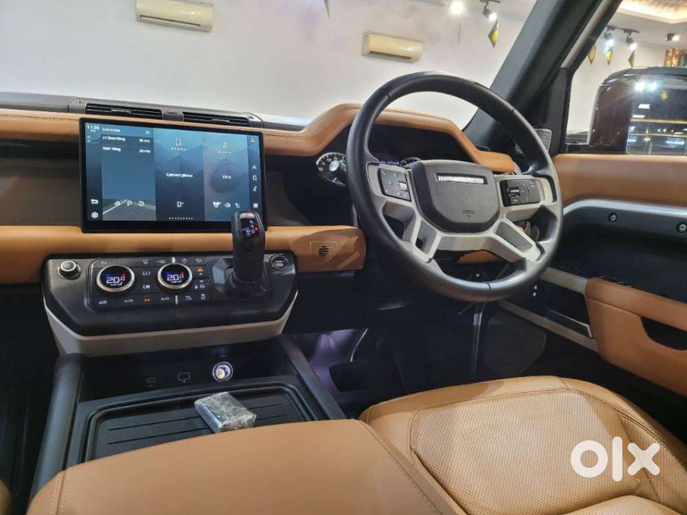 Land Rover Defender 3.0 L 130 Hse, 2023, Diesel
