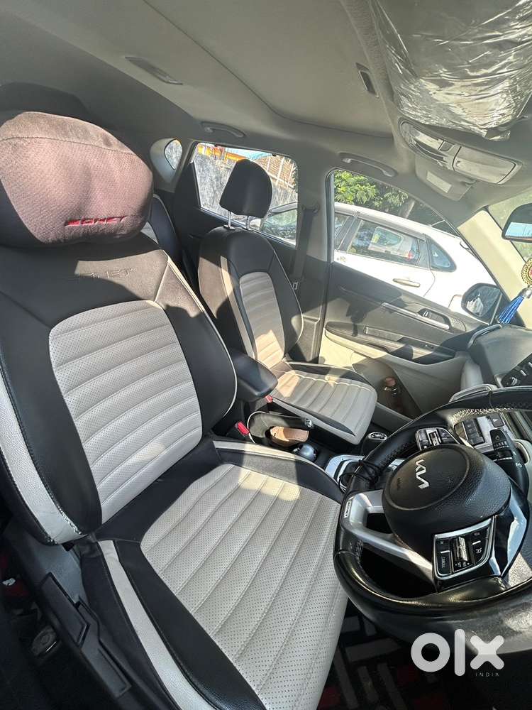 Kia Sonet 2021 Petrol, Excellent Condition