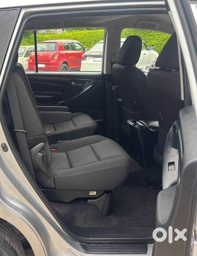 Toyota Innova Crysta 2.8 Gx 2018 At 69000 Kms Chandigarh Registration.