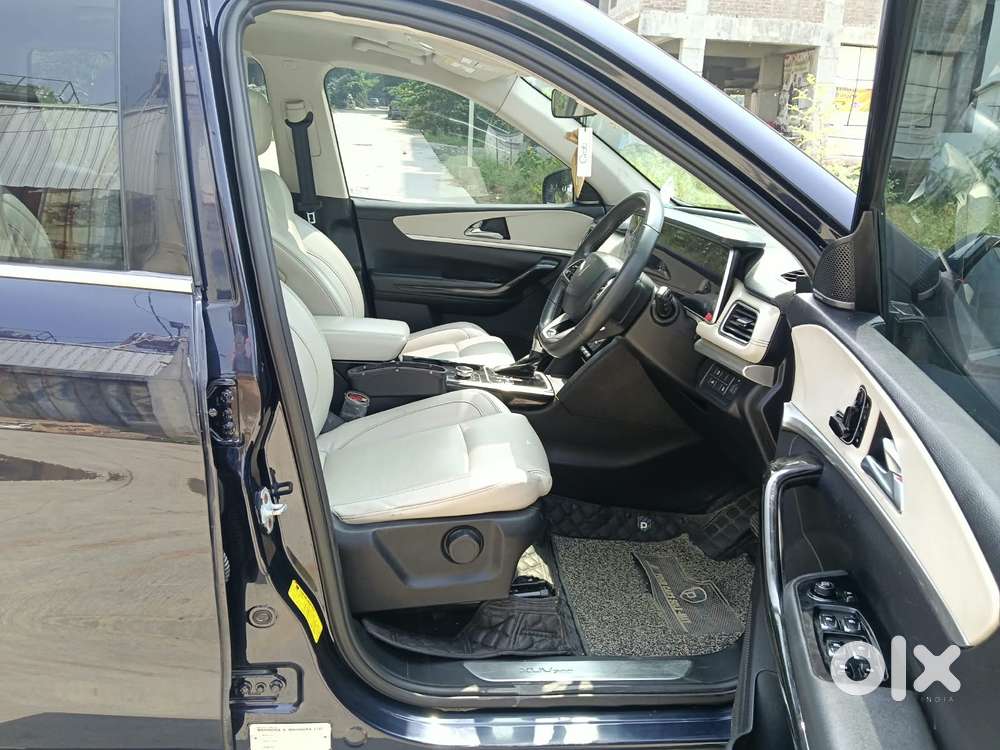 Mahindra Xuv700 2.2 Ax 7 Diesel At Str Awd, 2022, Diesel