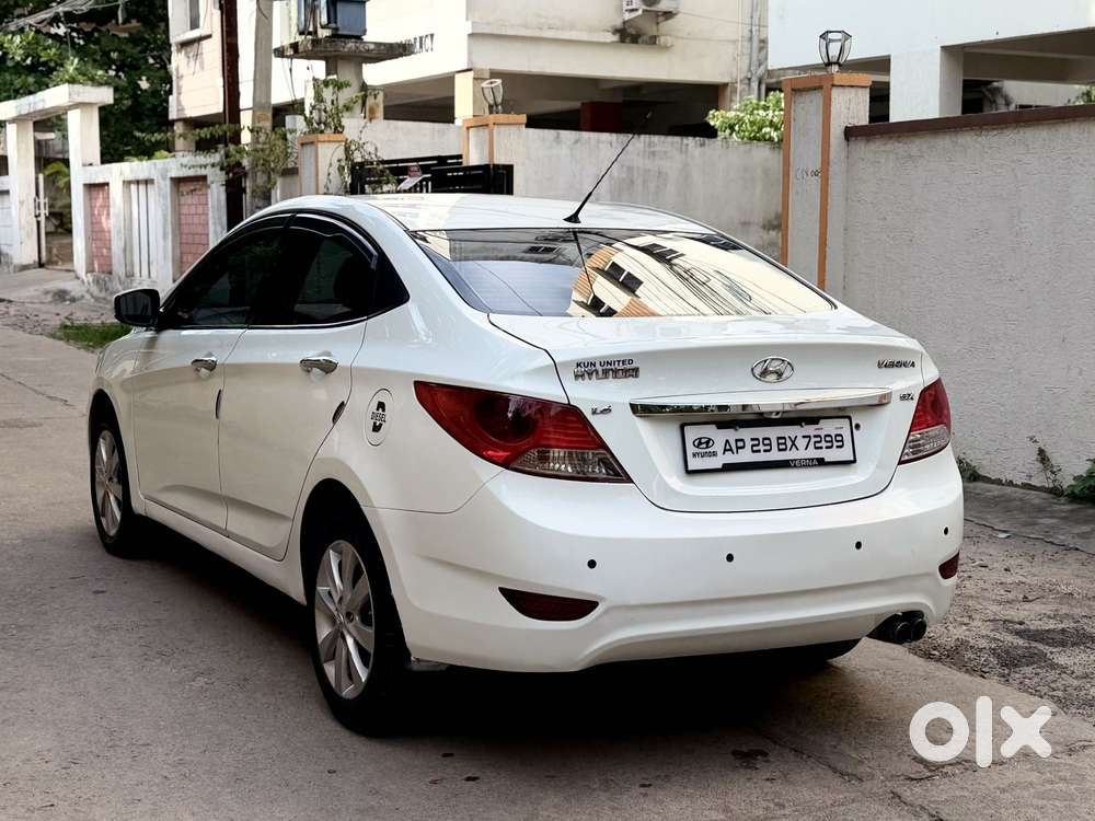 Hyundai Verna Crdi 1.6 Sx, 2013, Diesel