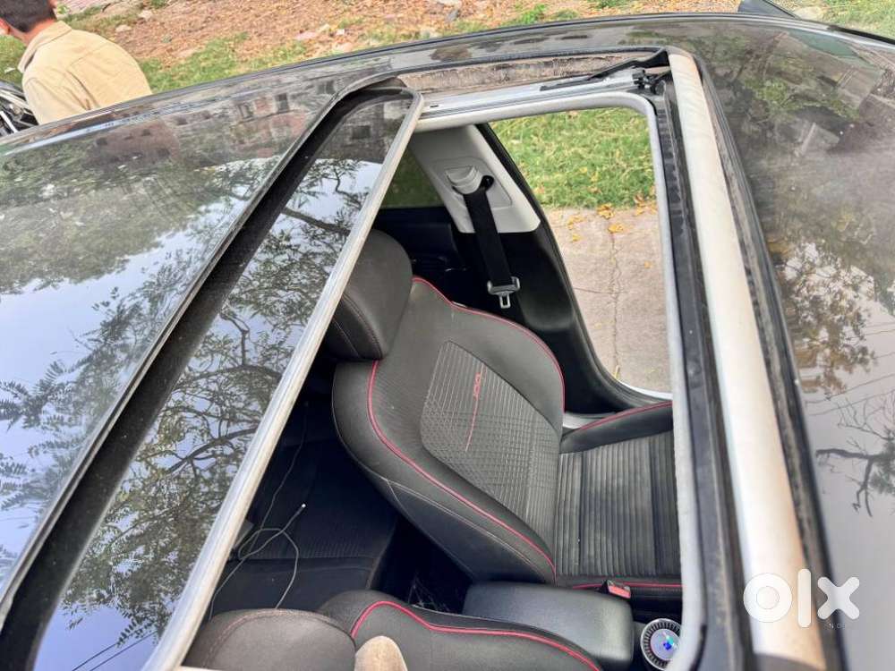 Hyundai I20 Sportz 1.2 Mt Dual Tone, 2021, Diesel