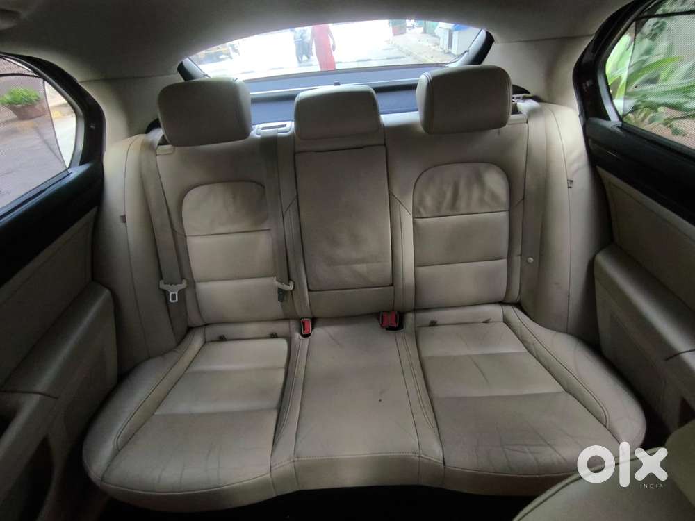 Skoda Superb 1.8 Elegance Tsi At, 2015, Petrol