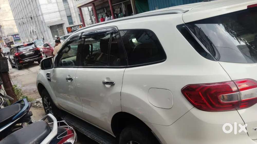 I Want To Sale My Ford Endeavour Titanium 2019 Diesel
