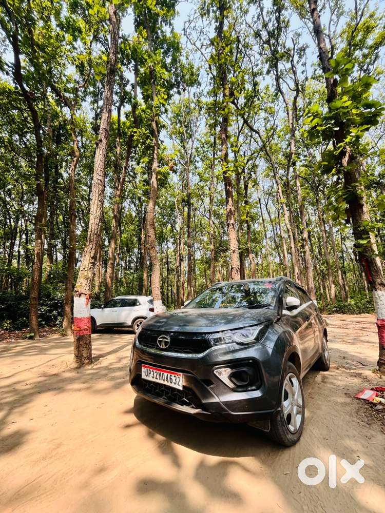 Tata Nexon Petrol Sunroof 2022