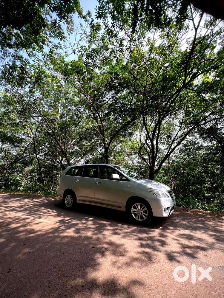 Toyota Innova Diesel 2012