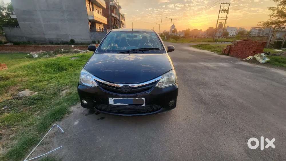 Toyota Etios Diesel 2012 Model, Black Colour, 1.5 Lac Km Driven
