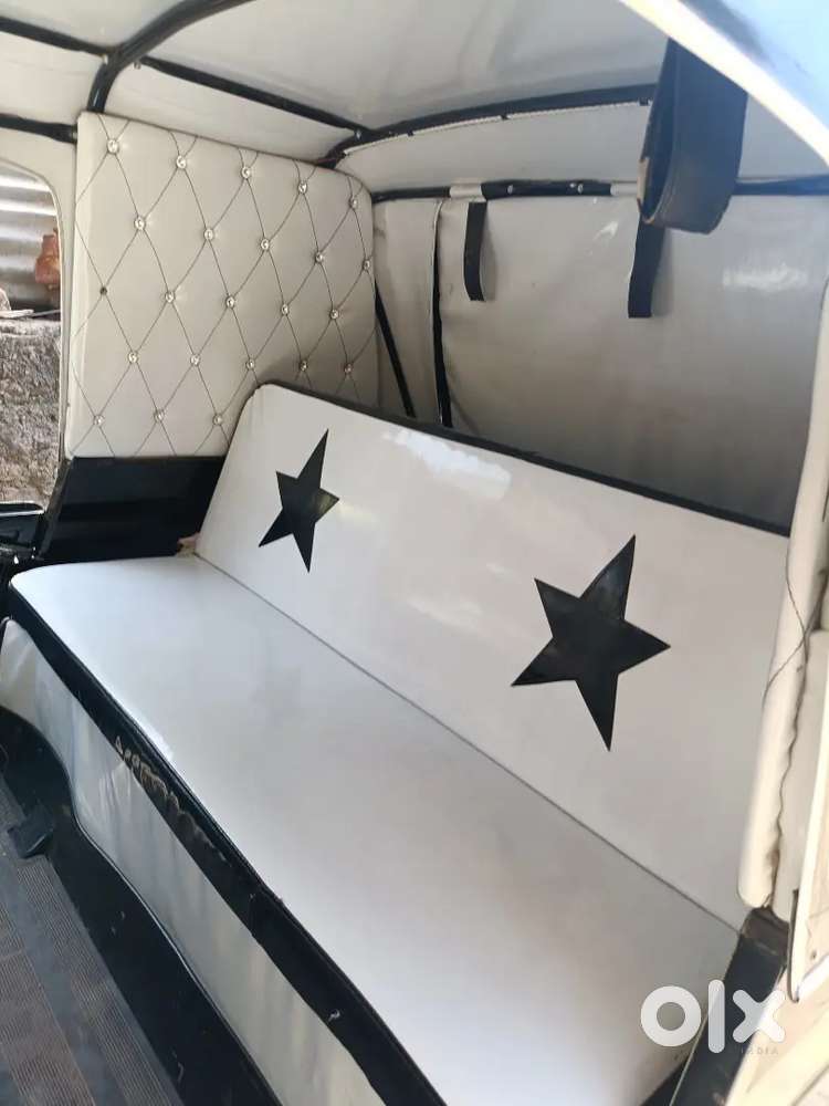 Urgent Requirement Auto Rickshaw Sale