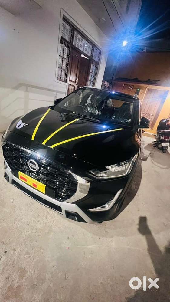 Nissan Magnite 2026 Petrol 1600 Km Driven
