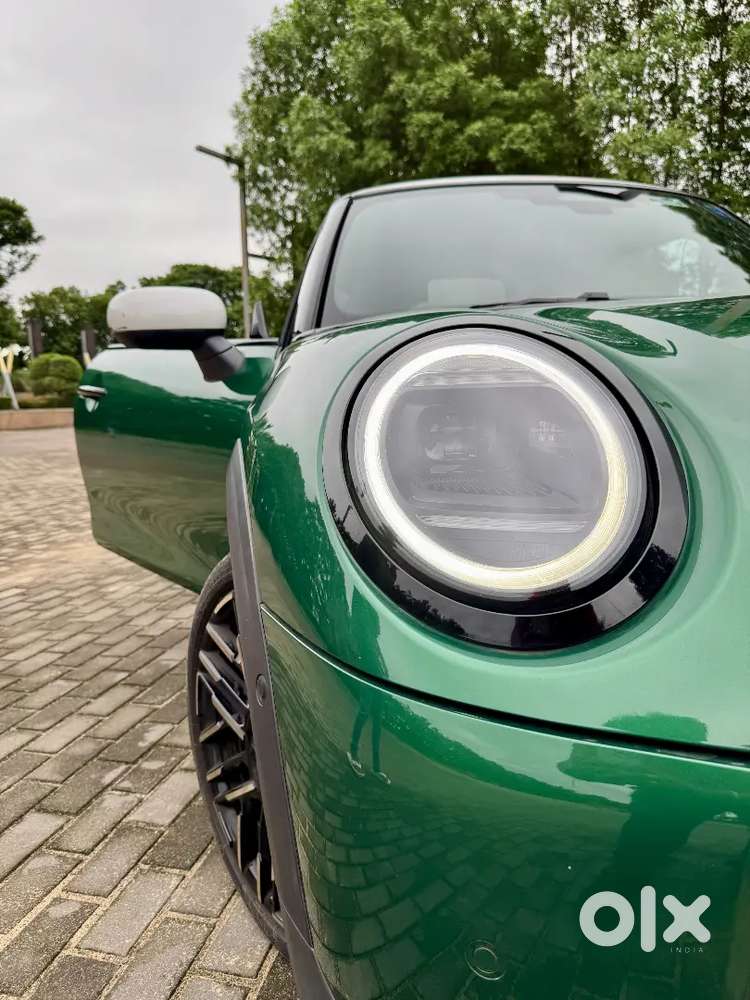 Mini Cooper S Favoured Pack 2025
