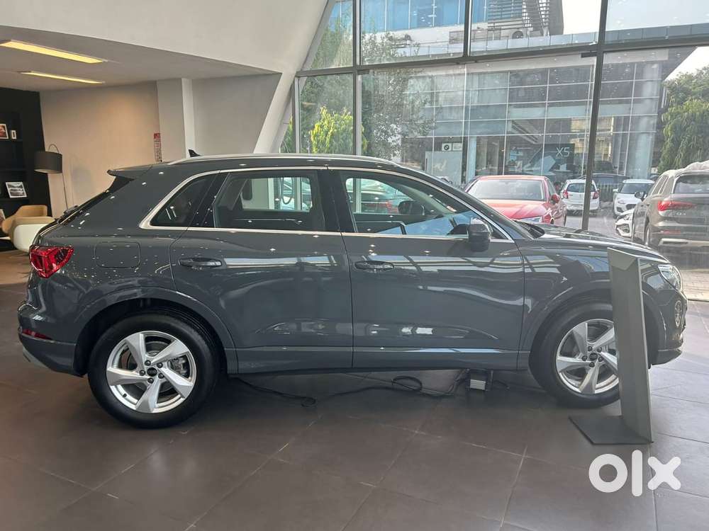 Audi Q3 40 Tfsi Technology, 2025, Petrol