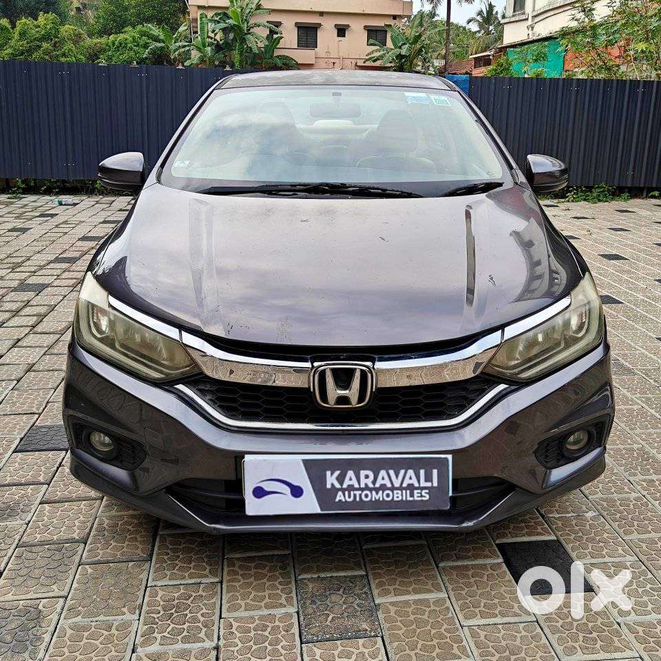 Honda City I-vtec V, 2017, Petrol