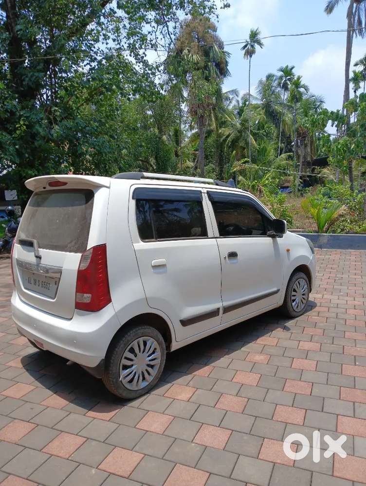 Maruti Suzuki Wagon R Vxi Bs Iv (2017) For Sale Well-maintained Petrol