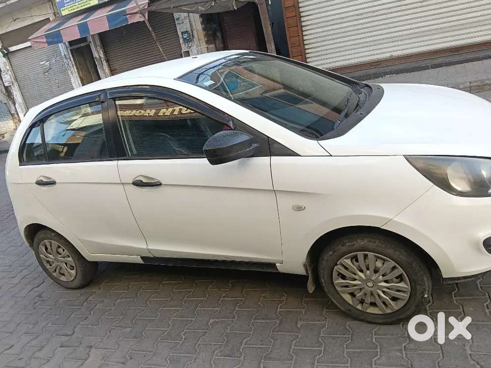 Tata Bolt 1.2 Xe 2017