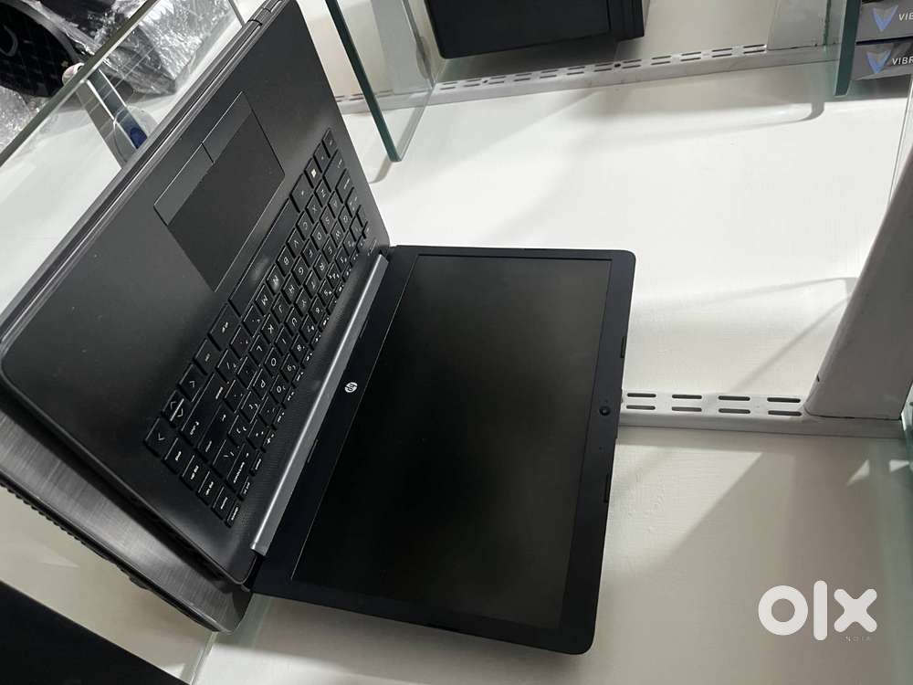 hp 240G7 I5  8TH LAPTOP