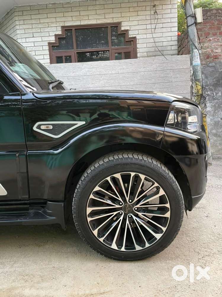 Mahindra Scorpio Classic 2024 Diesel 20000 Km Driven