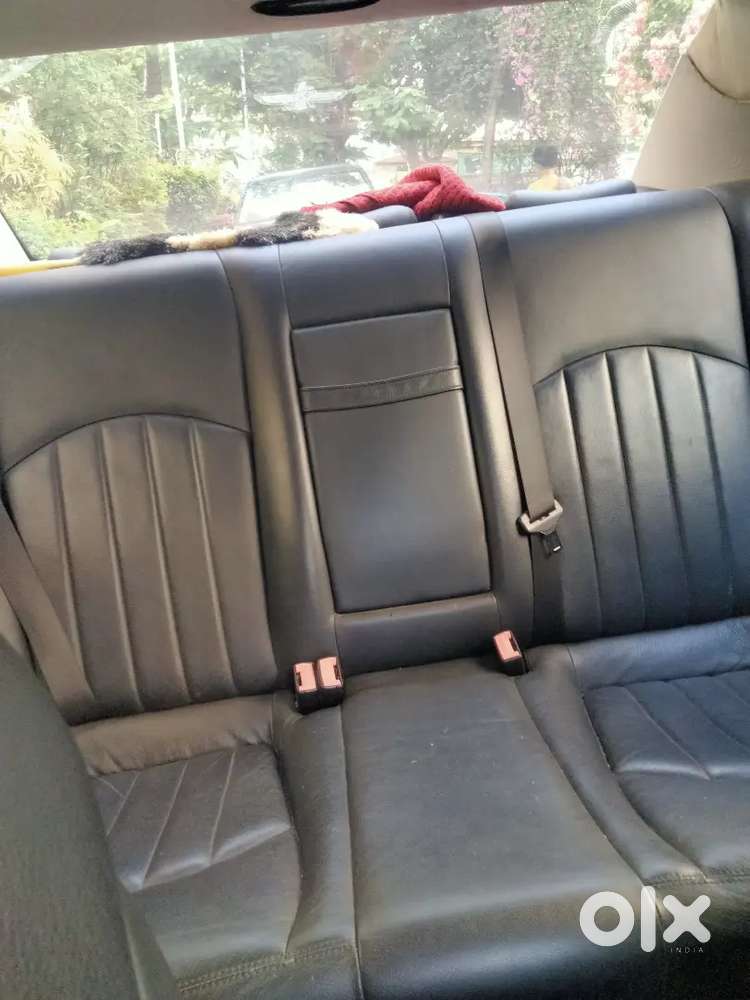 Mercedes Benz E - 280